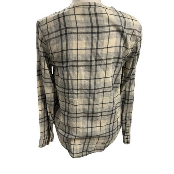 {Calvin Klein Jeans} Women’s Plaid Button-Up - Picture 2 of 3